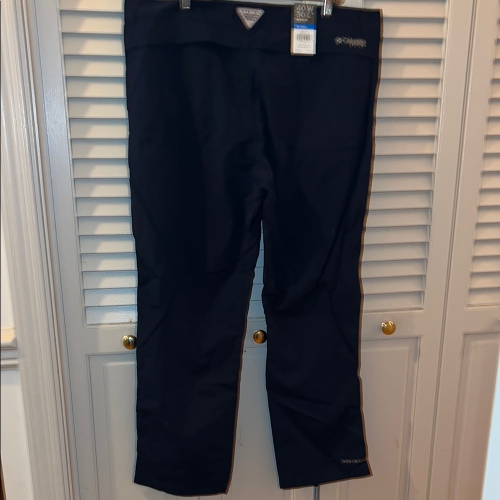 Columbia Men's Black Cargo Pants